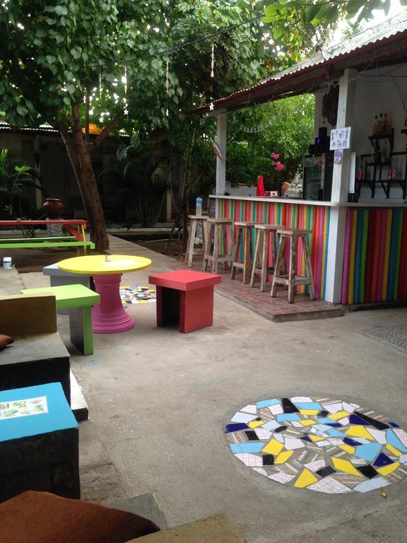 Good For Ya Knee Hostel & Bungalows (Adults Only) Quần đảo Gili Ngoại thất bức ảnh