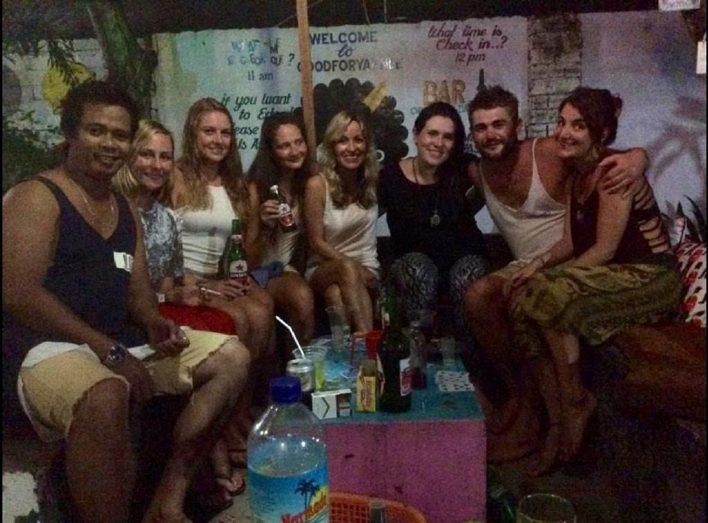 Good For Ya Knee Hostel & Bungalows (Adults Only) Quần đảo Gili Ngoại thất bức ảnh