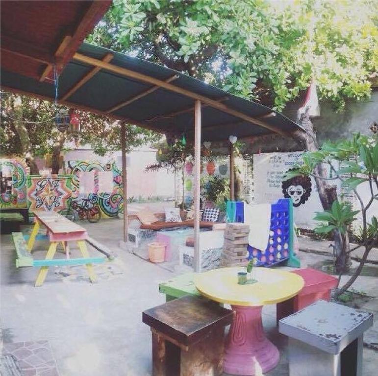 Good For Ya Knee Hostel & Bungalows (Adults Only) Quần đảo Gili Ngoại thất bức ảnh